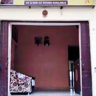 Hotel Neel Gagan, Varanasi 1